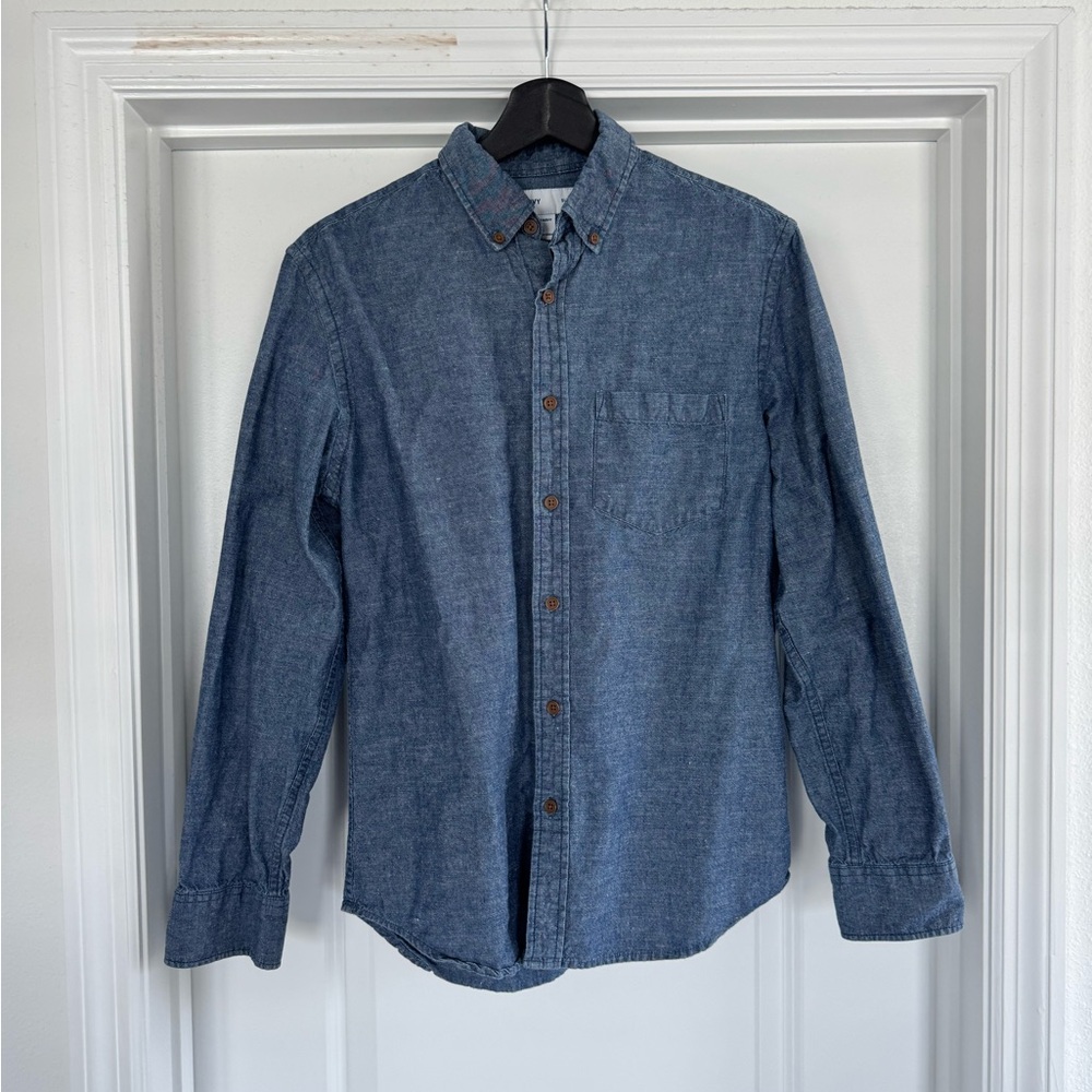 Old Navy Men's Casual Blue Button Down Shirt